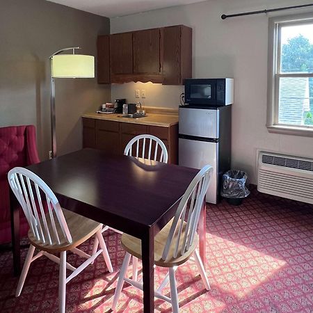 Rodeway Inn & Suites Hershey Buitenkant foto
