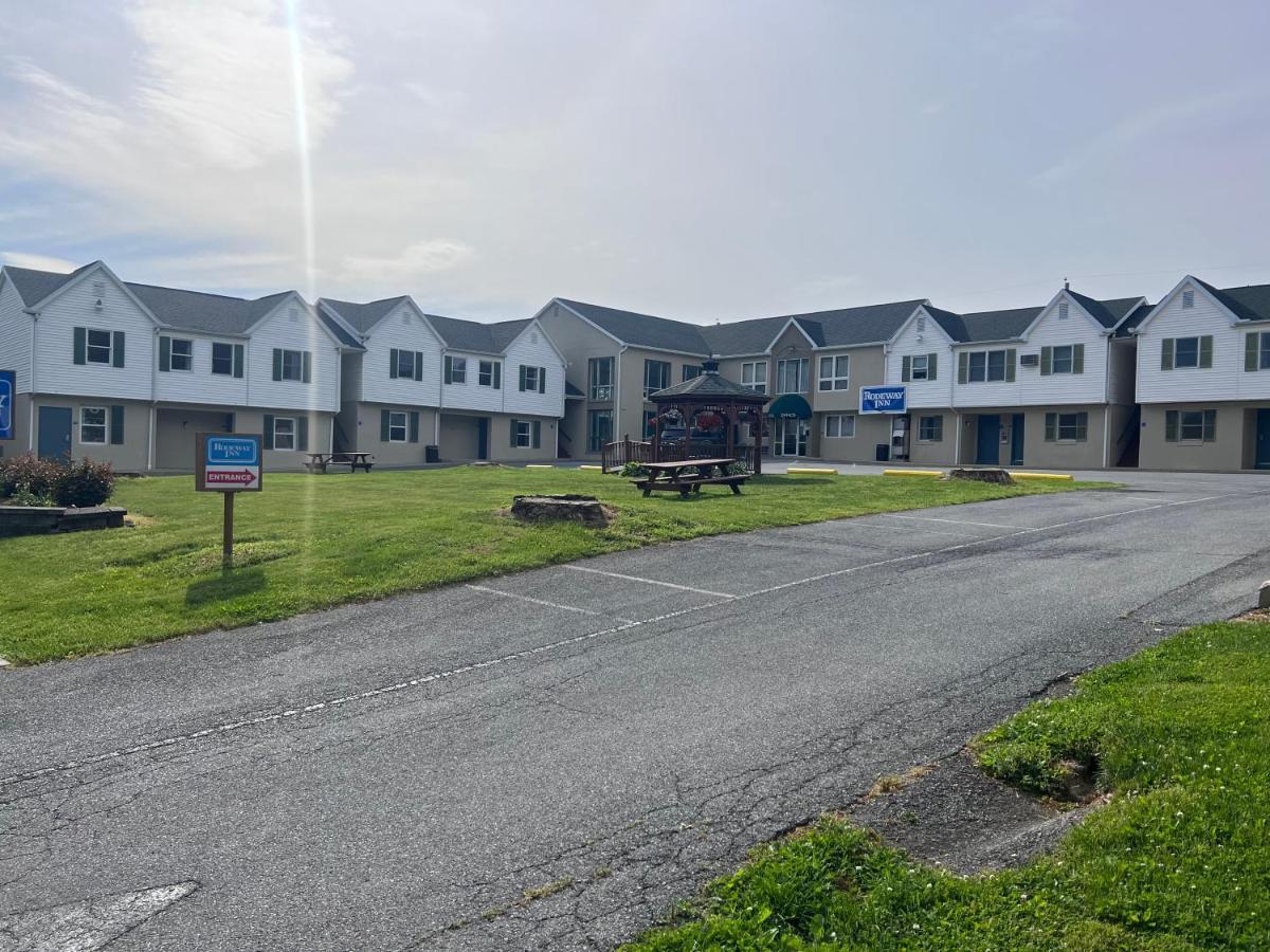 Rodeway Inn & Suites Hershey Buitenkant foto