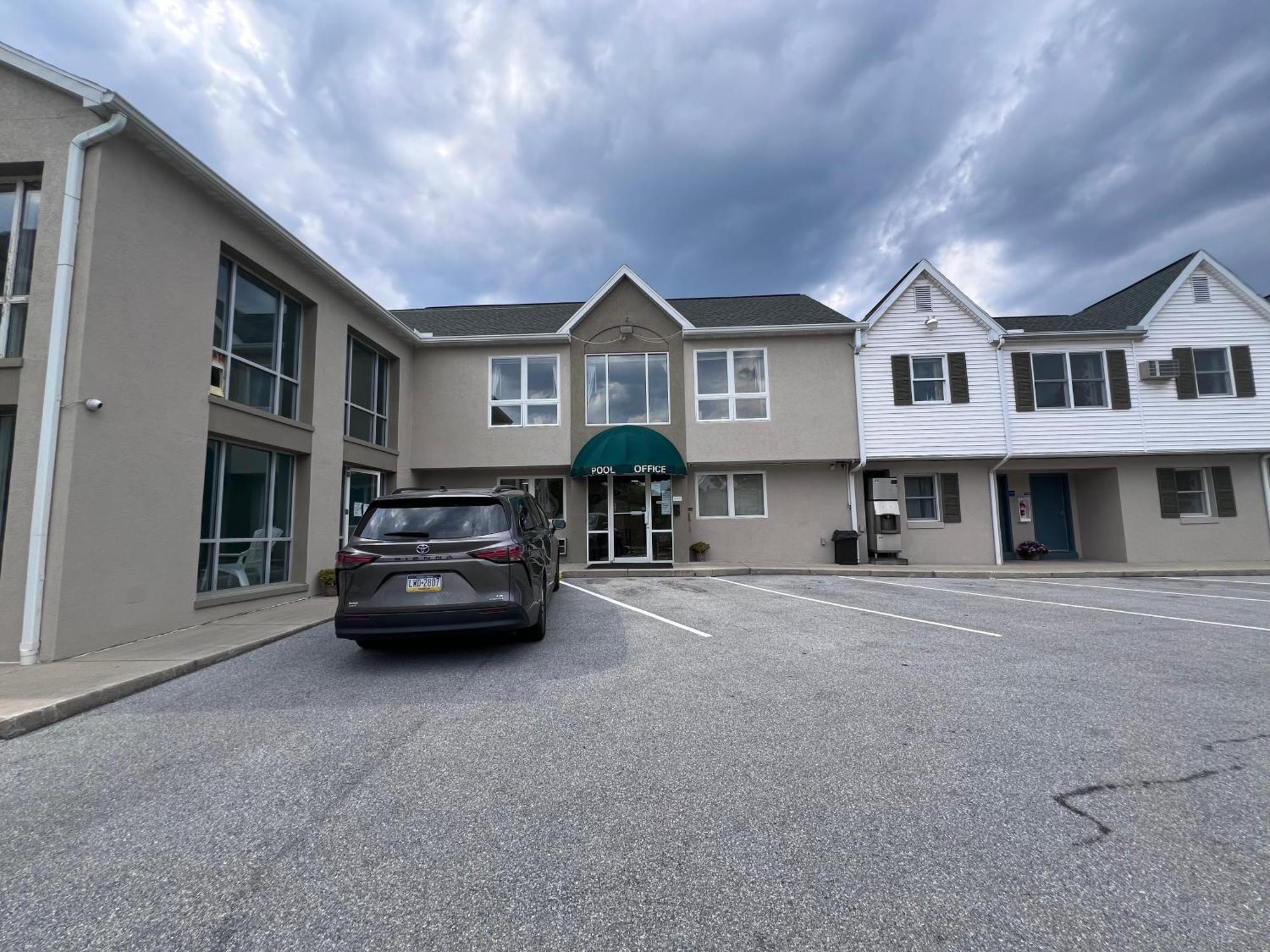 Rodeway Inn & Suites Hershey Buitenkant foto